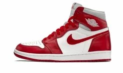 Air Jordan 1 High OG Varsity Red (Chenille)