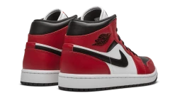 Air Jordan 1 Mid Chicago Black Toe 6 Air Jordan 1 Mid Chicago Black Toe -Air Jordan-SHOP air jordan 1 mid chicago black toe 780446