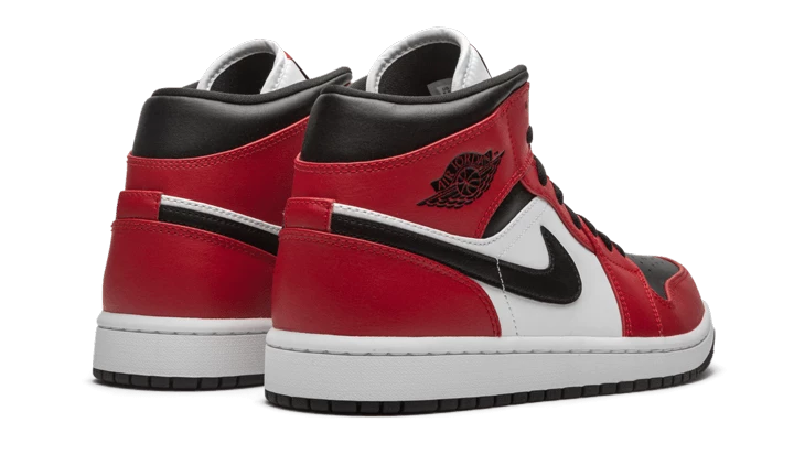 Air Jordan 1 Mid Chicago Black Toe 3 Air Jordan 1 Mid Chicago Black Toe – Bild 3