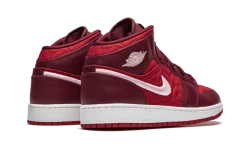 Air Jordan 1 Mid SE Red Quilt -Air Jordan-SHOP air jordan 1 mid se red quilt 532753