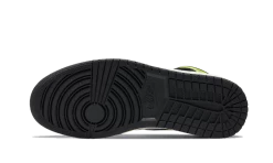 Air Jordan 1 Retro High OG Volt Gold -Air Jordan-SHOP air jordan 1 retro high og volt gold 633900